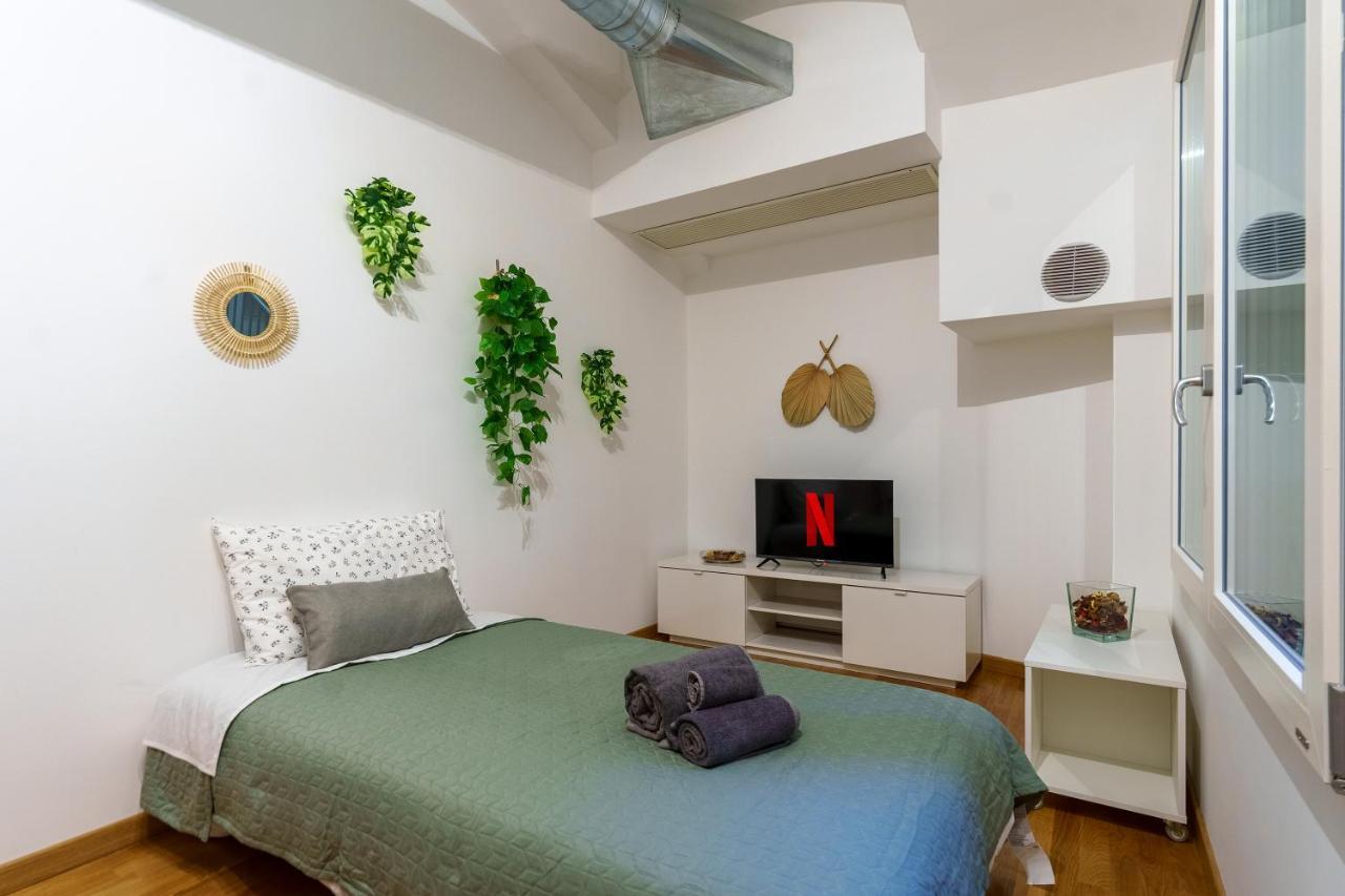 Centro Storico Duomo A 5 Minuti Love Suite Wifi Netflix Μιλάνο Εξωτερικό φωτογραφία